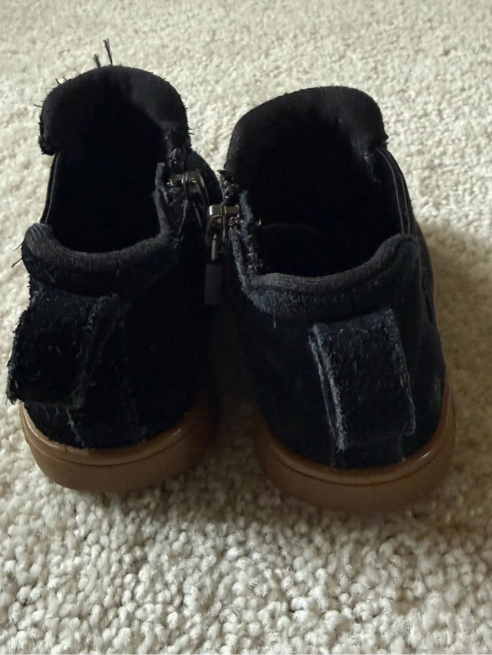 Black Uggs Toddler Boot Size 5